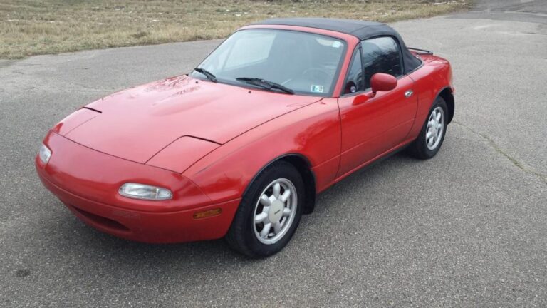 Found on the Feed: 1990 Mazda Miata - Collector Car Feed